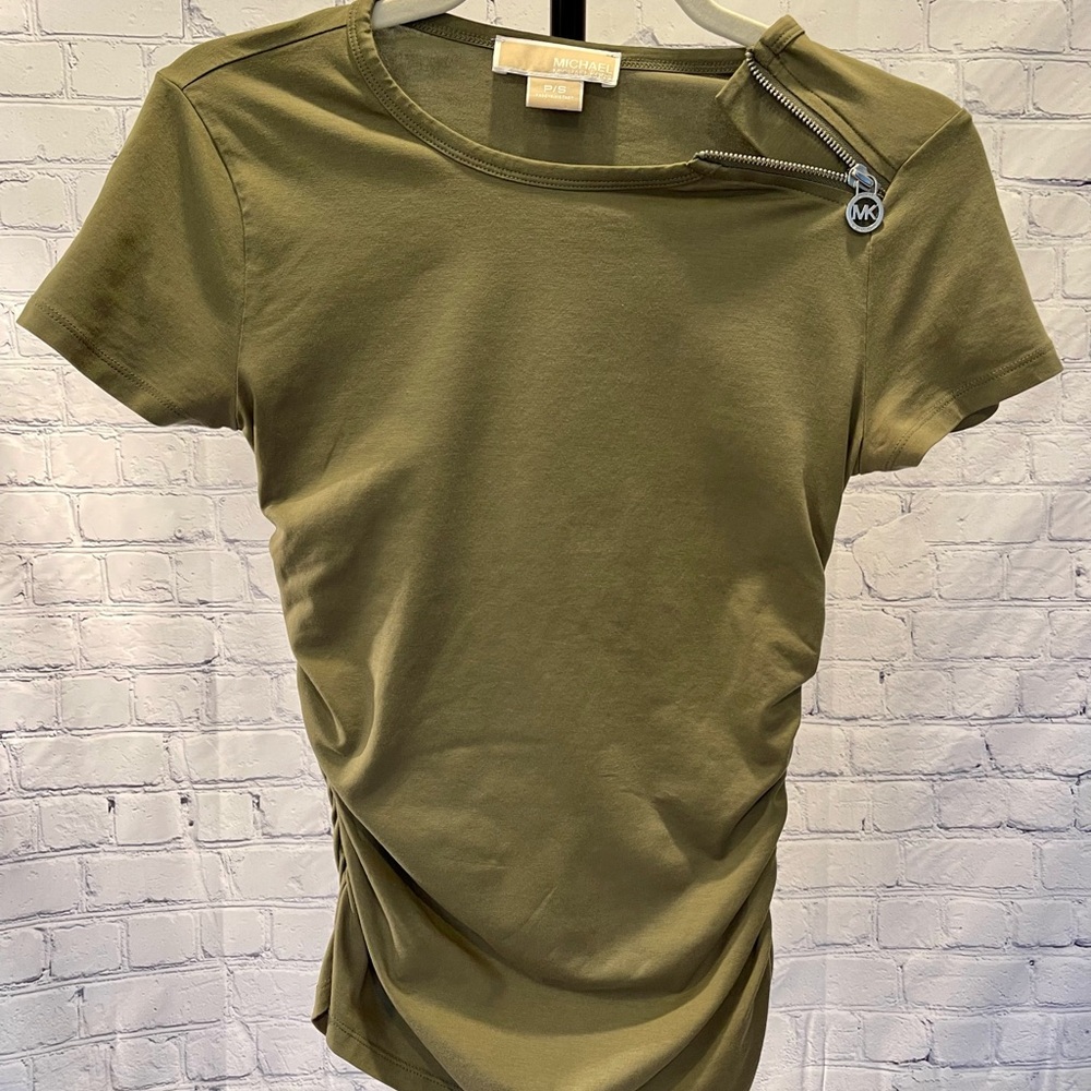 Michael Kors Short Sleeve Top in Olive